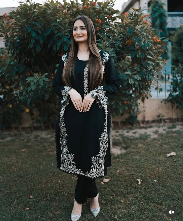 Black Eyed 2-PC STITCHED