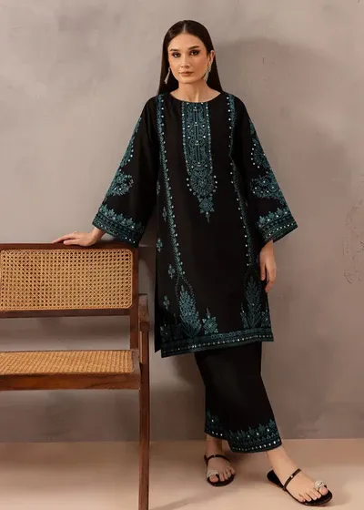 Kaamla Embroidered – 2 PC